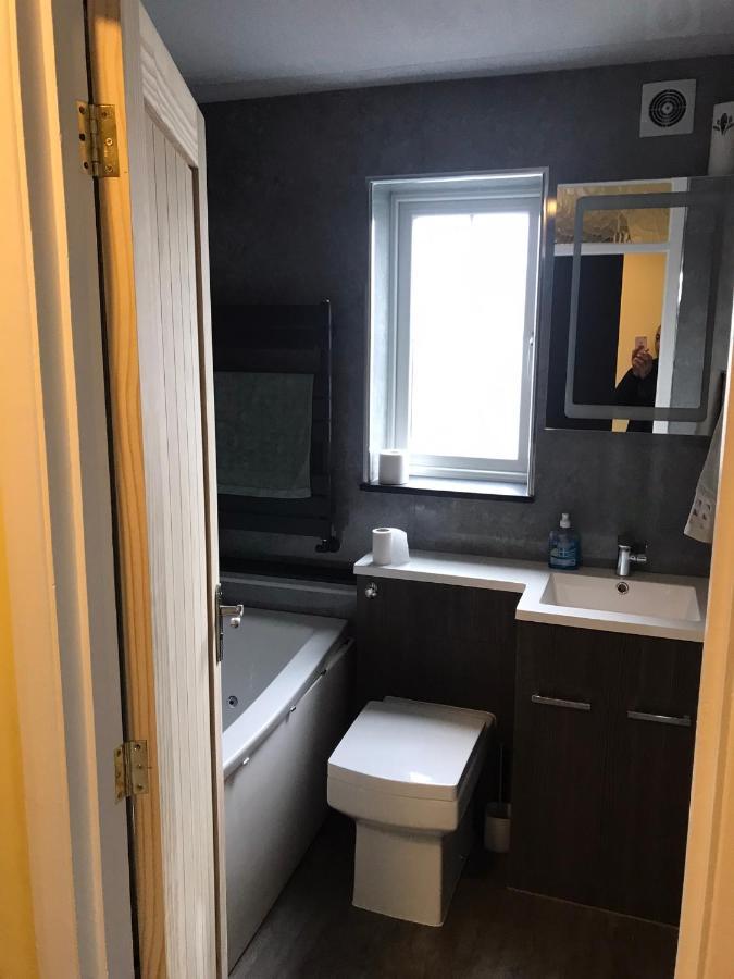 Double Room Next To Burnham Elizabeth Line Station Слау Экстерьер фото